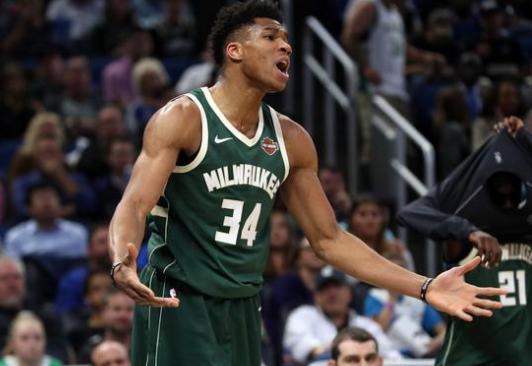 赛事矩阵和 赛事矩阵和