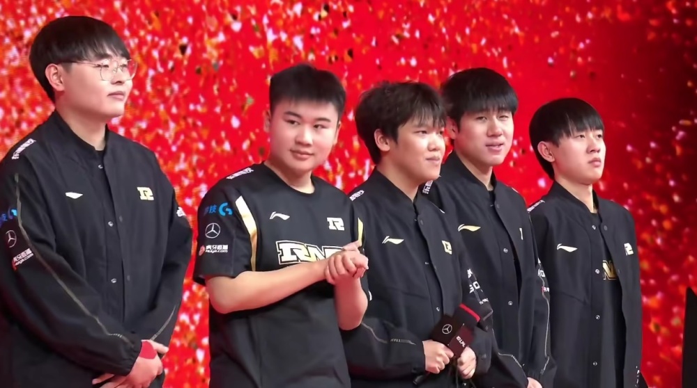 向分球 向分球